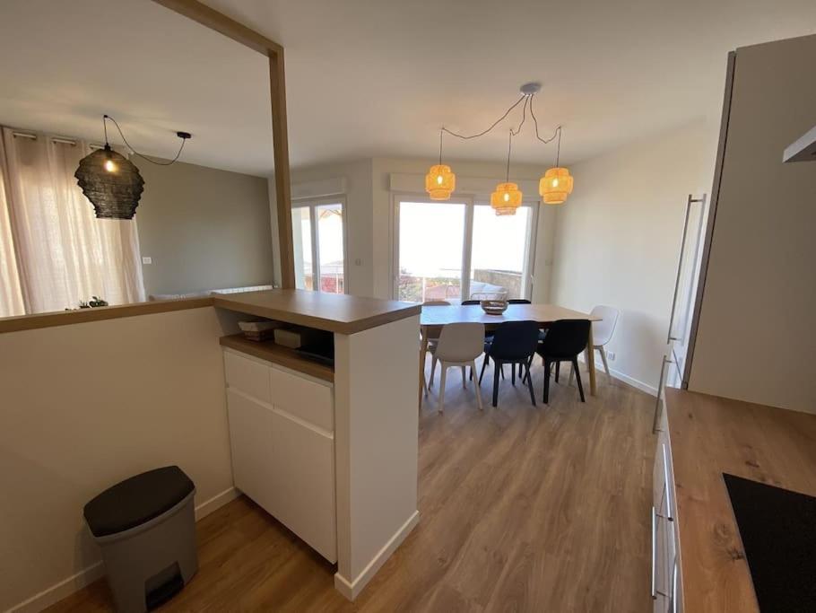 Magnifique Appart Renove Evian Duplex Vue Lac 8 Pers Ngoại thất bức ảnh